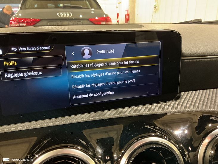 Mercedes-Benz A-Class — photo 10