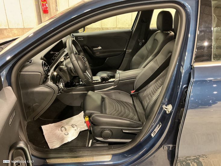 Mercedes-Benz A-Class — photo 11