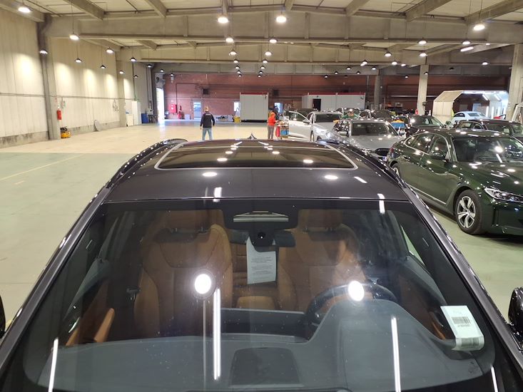 Bmw Ix3 — photo 13