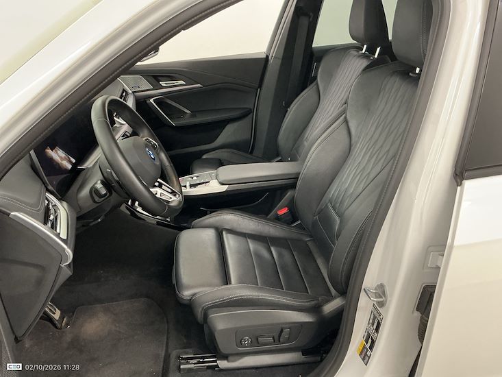 Bmw X1 — photo 11