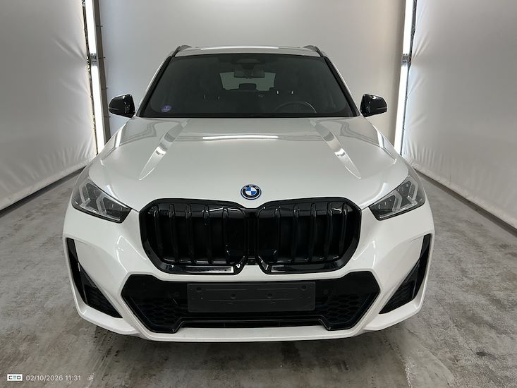 Bmw X1 — photo 2