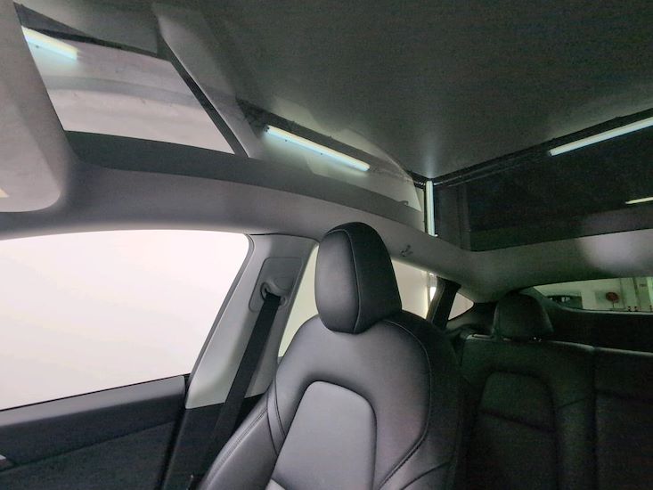Tesla Model Y — photo 13