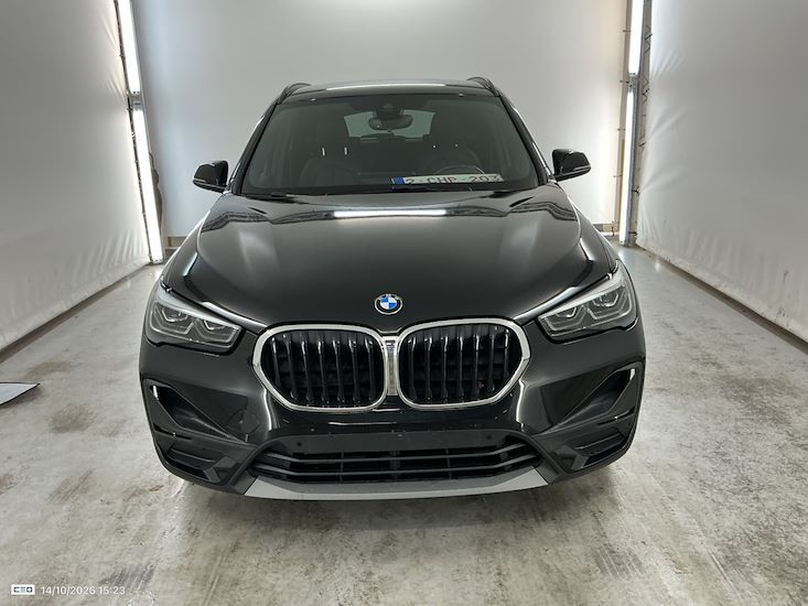 Bmw X1 — photo 2