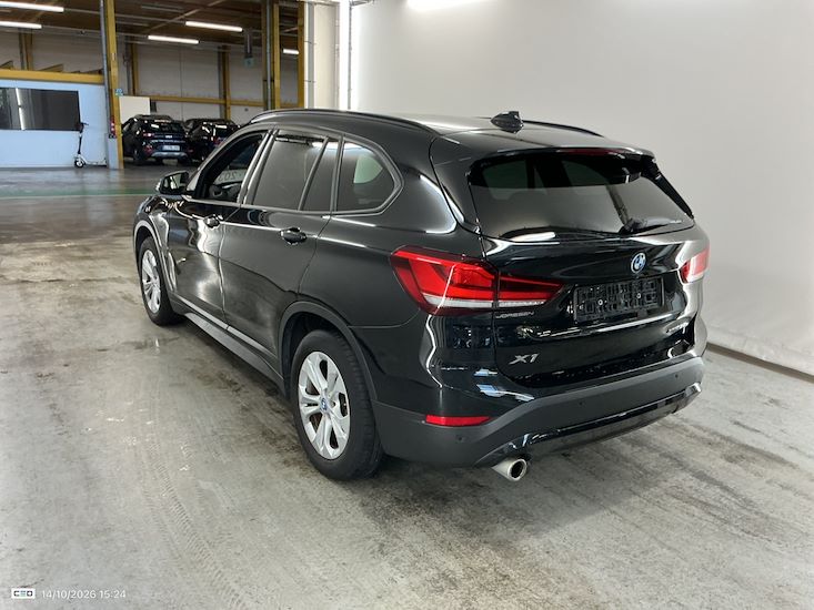 Bmw X1 — photo 3
