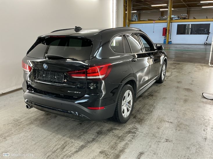 Bmw X1 — photo 4