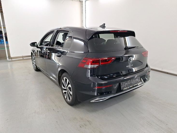 Volkswagen Golf — photo 3