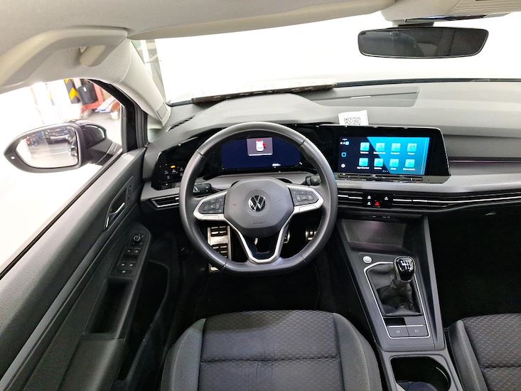 Volkswagen Golf — photo 8