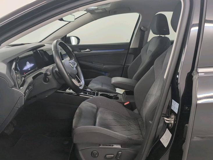 Volkswagen Golf — photo 5