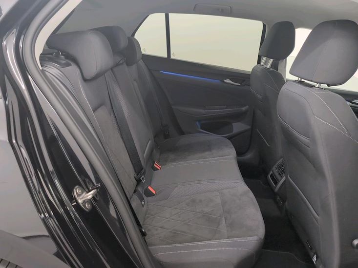 Volkswagen Golf — photo 6