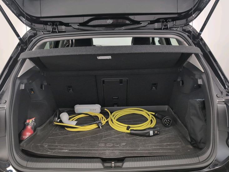 Volkswagen Golf — photo 7