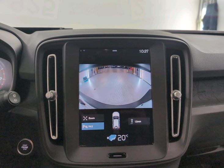 Volvo Xc40 — photo 10