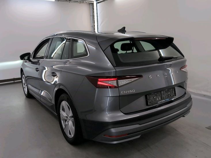 Skoda Enyaq — photo 3