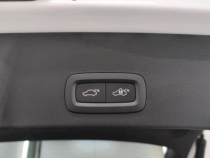 Volvo Xc40 — photo 13
