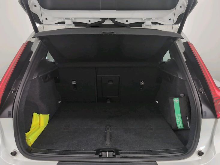 Volvo Xc40 — photo 7