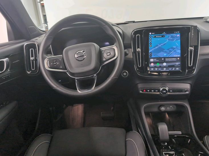 Volvo Xc40 — photo 8