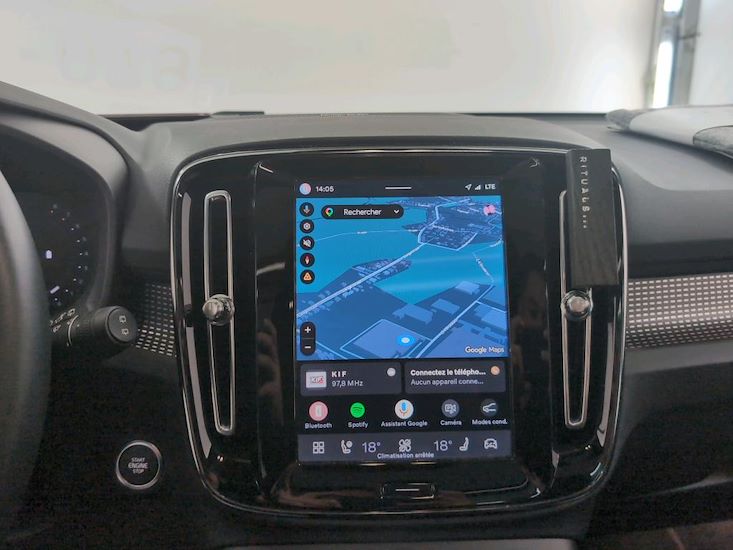 Volvo Xc40 — photo 9