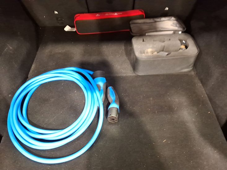 Tesla Model Y — photo 12