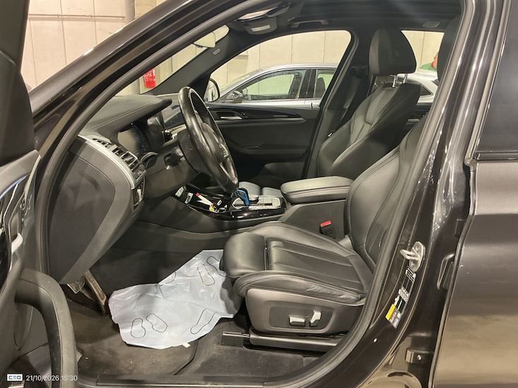 Bmw Ix3 — photo 11