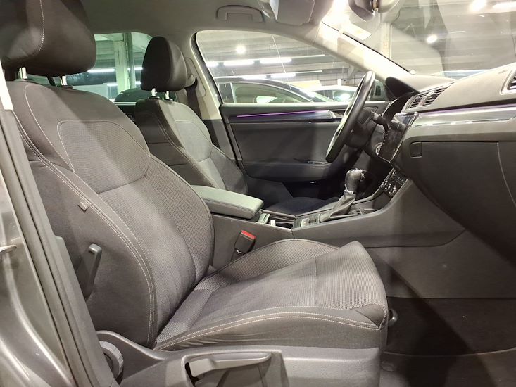 Skoda Superb — photo 7