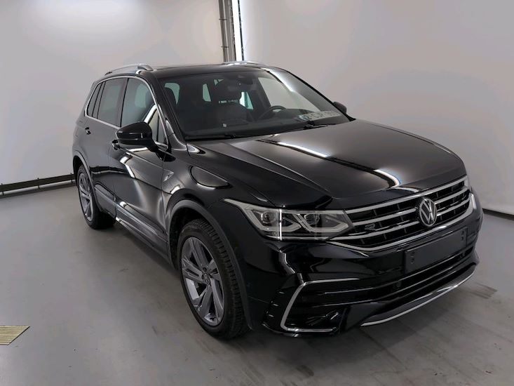 Volkswagen Tiguan — photo 2