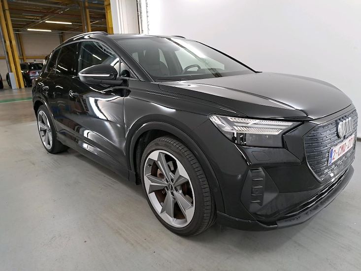Audi Q4 — photo 2