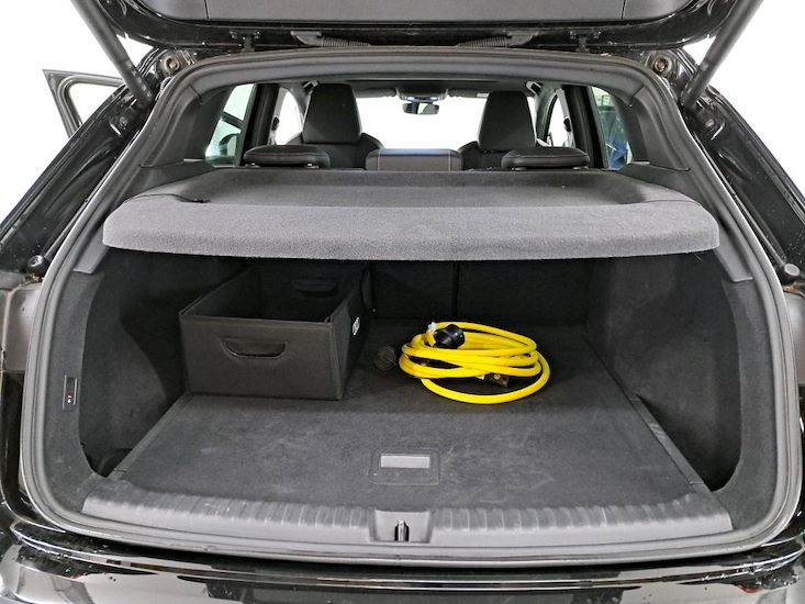 Audi Q4 — photo 7