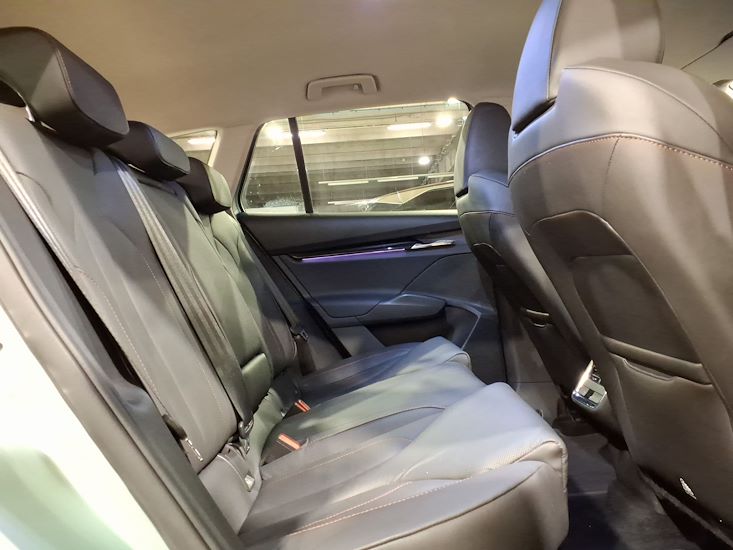 Skoda Enyaq — photo 5