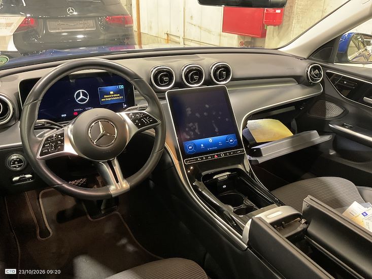 Mercedes-Benz C-Class — photo 7