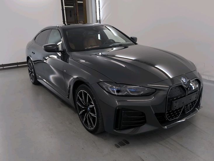 Bmw I4 — photo 2