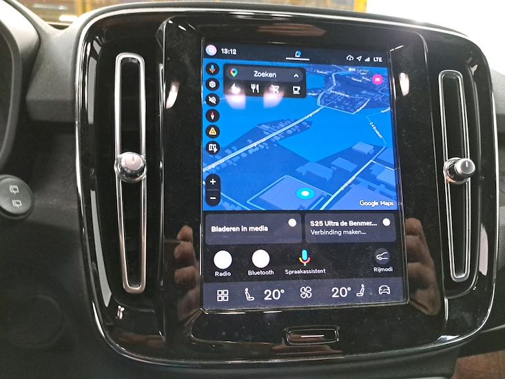 Volvo Xc40 — photo 9