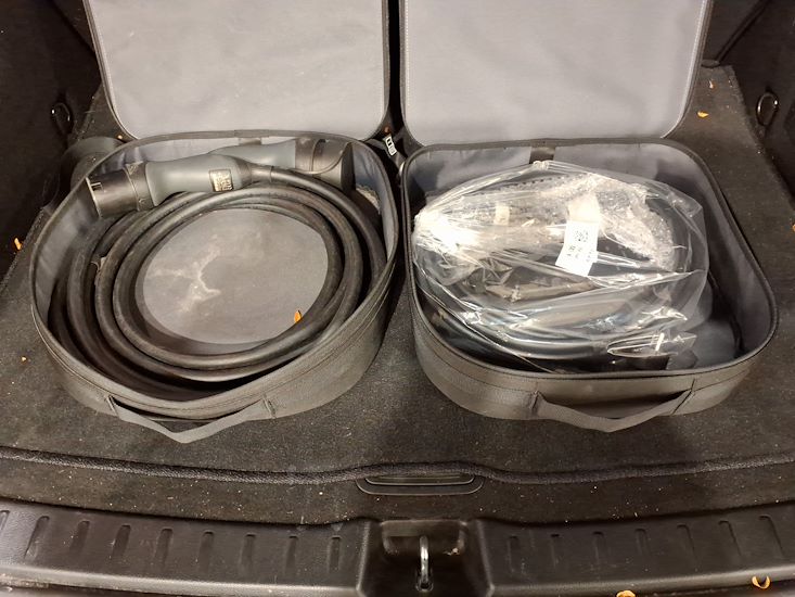 Mercedes-Benz Eqa — photo 12