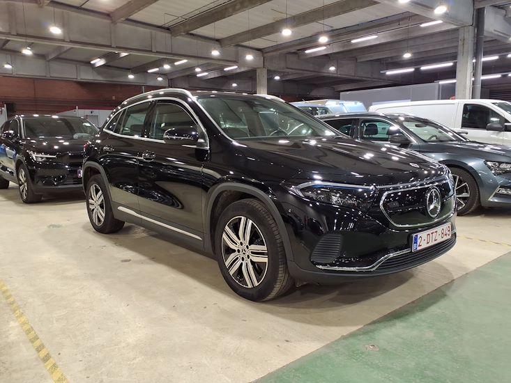 Mercedes-Benz Eqa — photo 8