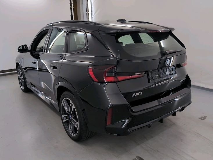 Bmw Ix — photo 3