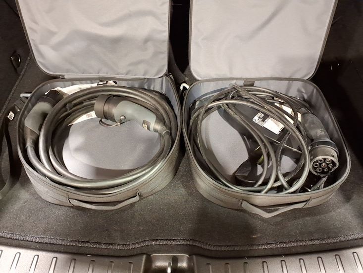 Mercedes-Benz Eqa — photo 12