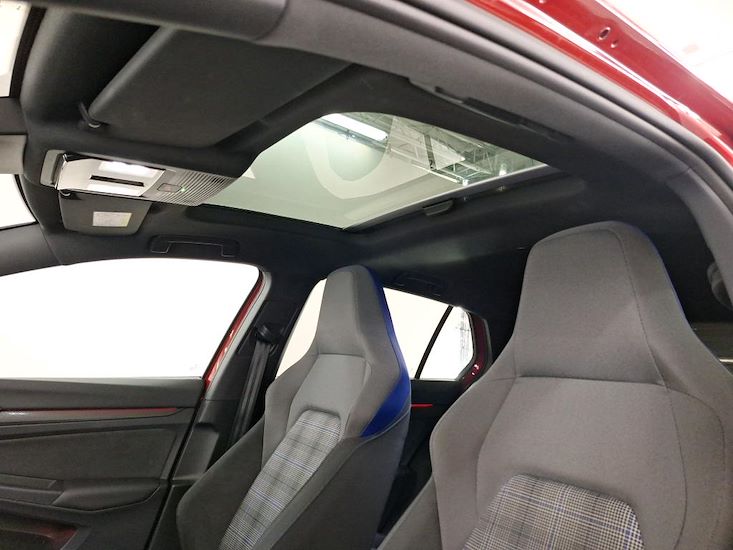 Volkswagen Golf — photo 13