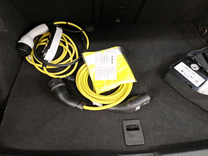 Volkswagen Golf — photo 14