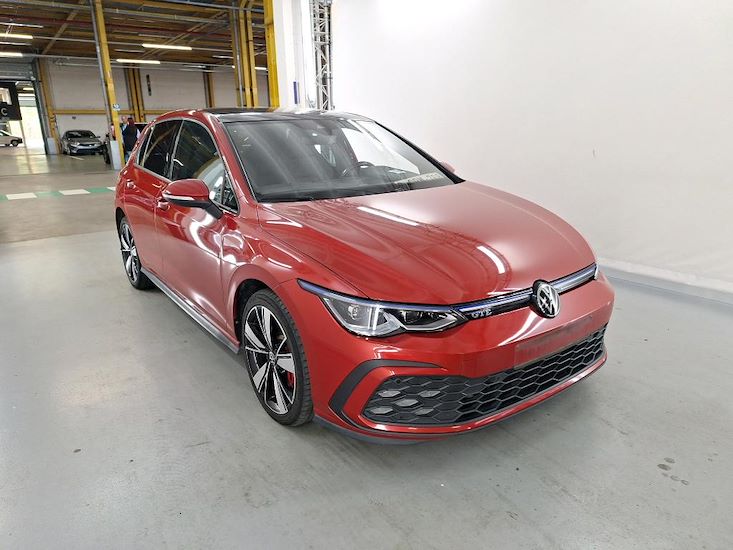 Volkswagen Golf — photo 2