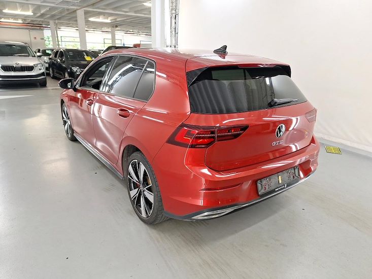 Volkswagen Golf — photo 3