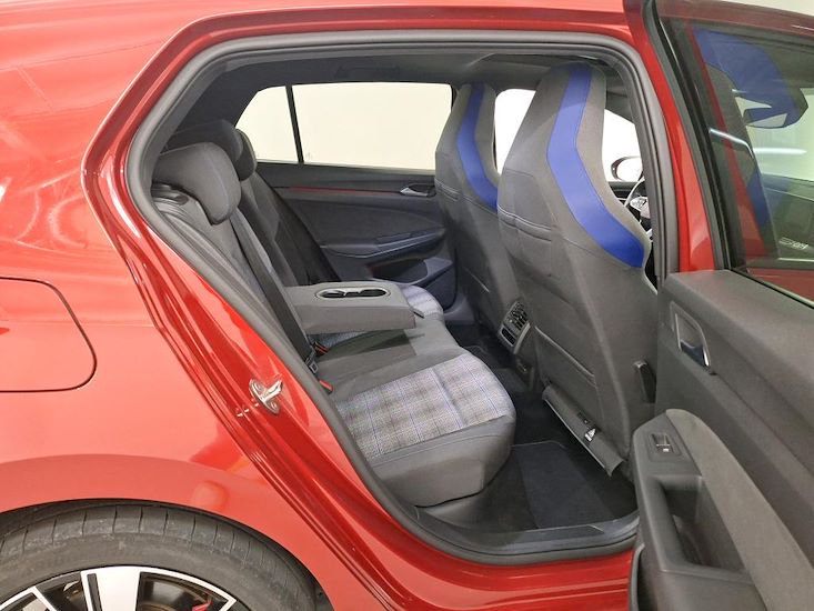 Volkswagen Golf — photo 6