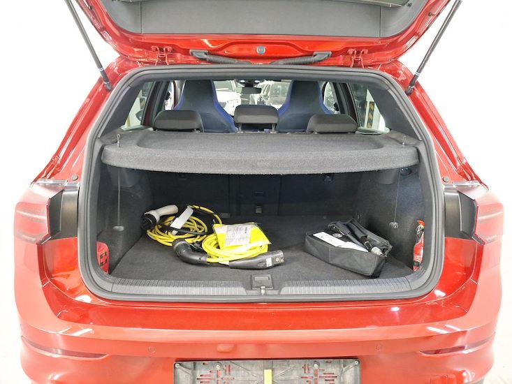 Volkswagen Golf — photo 7