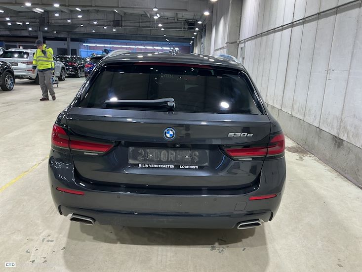 Bmw Serie 5 — photo 5