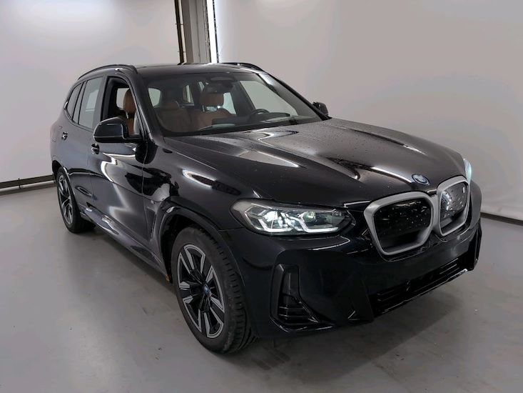 Bmw Ix3 — photo 2