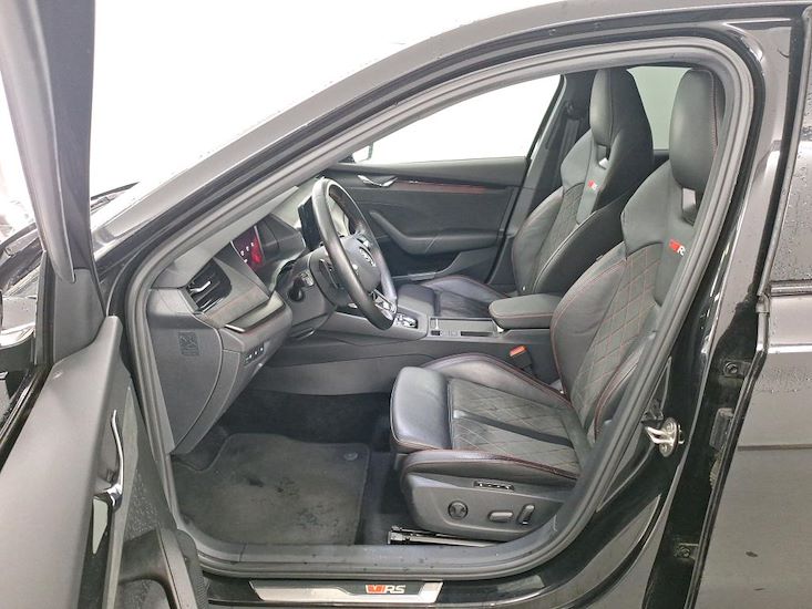 Skoda Octavia — photo 5