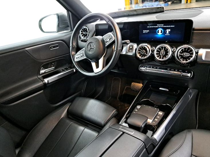 Mercedes-Benz Glb — photo 8