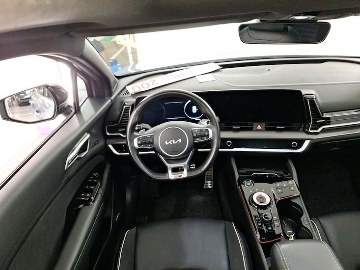 Kia Sportage — photo 8