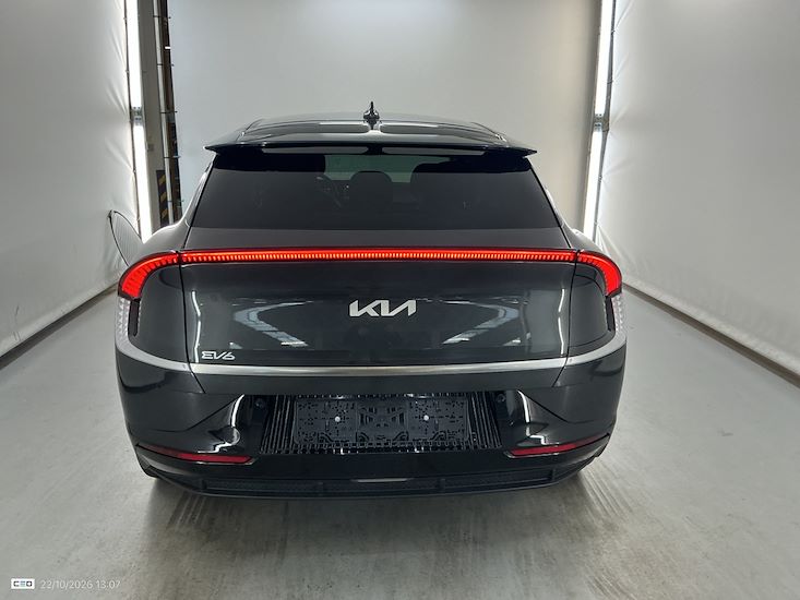 Kia Ev6 — photo 5
