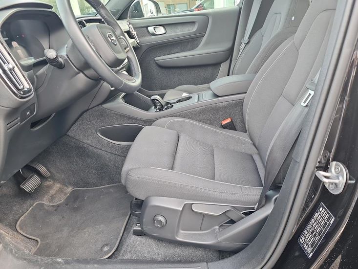 Volvo Ex40 — photo 5