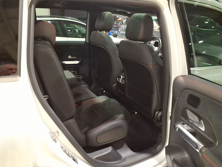 Mercedes-Benz Eqb — photo 5