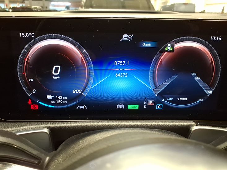 Mercedes-Benz Eqb — photo 9
