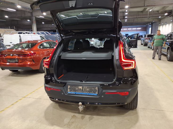 Volvo Xc40 — photo 3